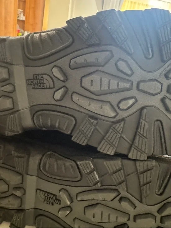 The North Face Men’s Black Gray Rain & Snow Boots - Picture 5 of 7